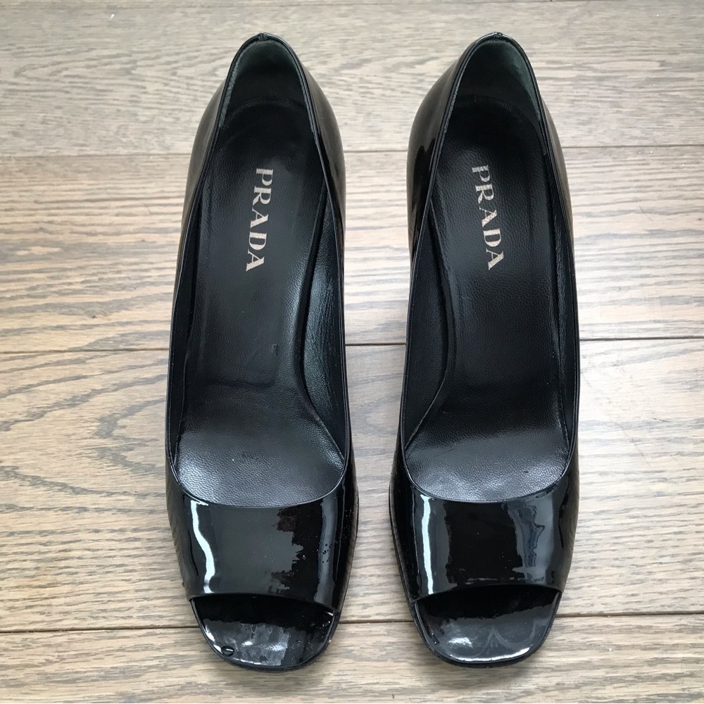 Black patent leather Prada open peek toe pumps, size 37 (u.s. Size 7)